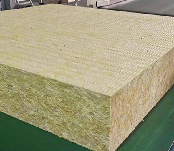 襄陽遠(yuǎn)大生產(chǎn)的外墻巖棉板保溫性能怎么樣？